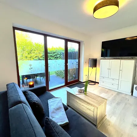 - G35 * Gustow (Vorpommern-Rugen)